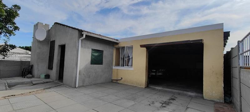 4 Bedroom Property for Sale in Sarepta Western Cape